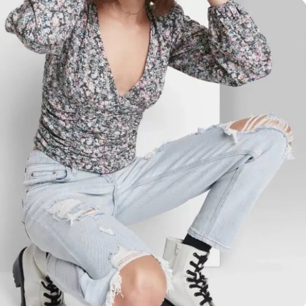 Wild Fable Gray Floral Multi Top Small NWT
